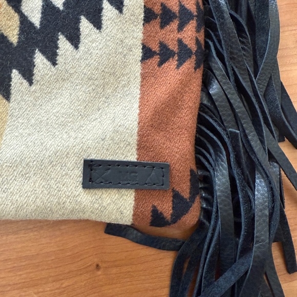 Mercy Grey Fringe Crossbody Purse with Pendleton Wool - Picture 6 of 7